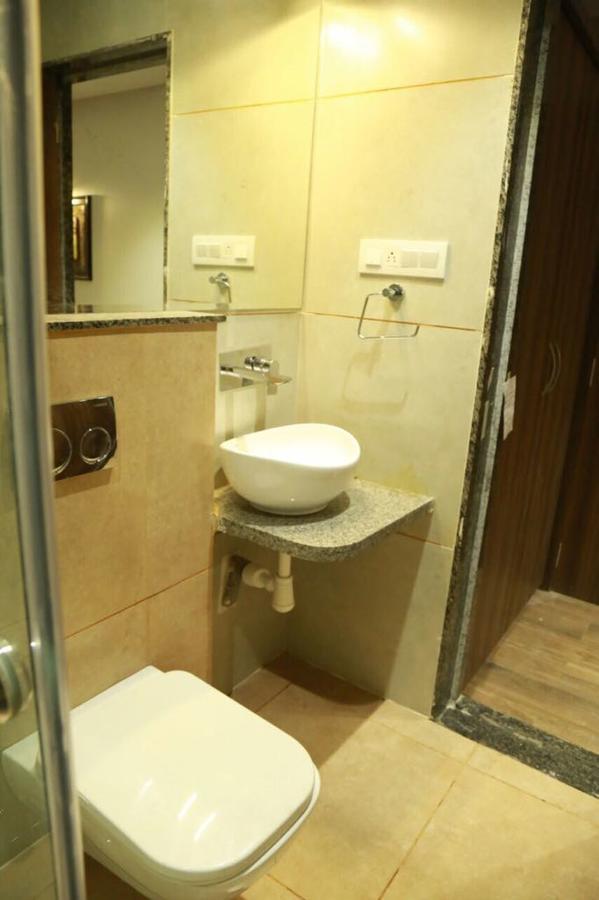Hotel City Crown Mandsaur Экстерьер фото